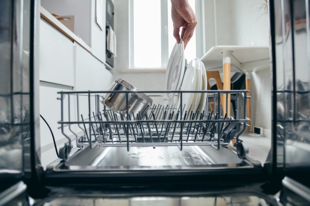 Beneficios del Agua Ozonizada en tu Lavavajillas